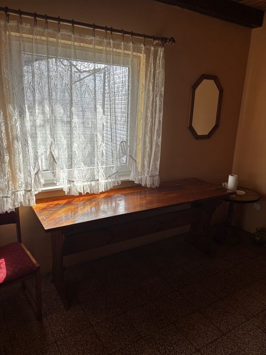 Oddam stół, szafe, szafki, lustro