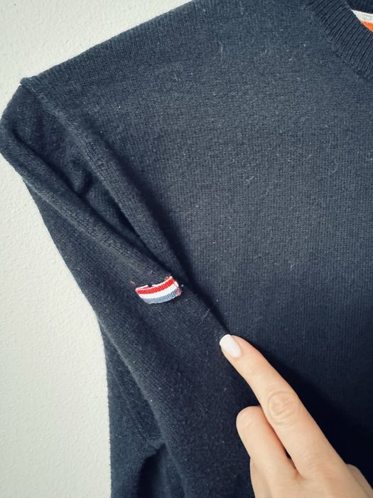 Gładki sweter z kaszmirem_Superdry premium_M