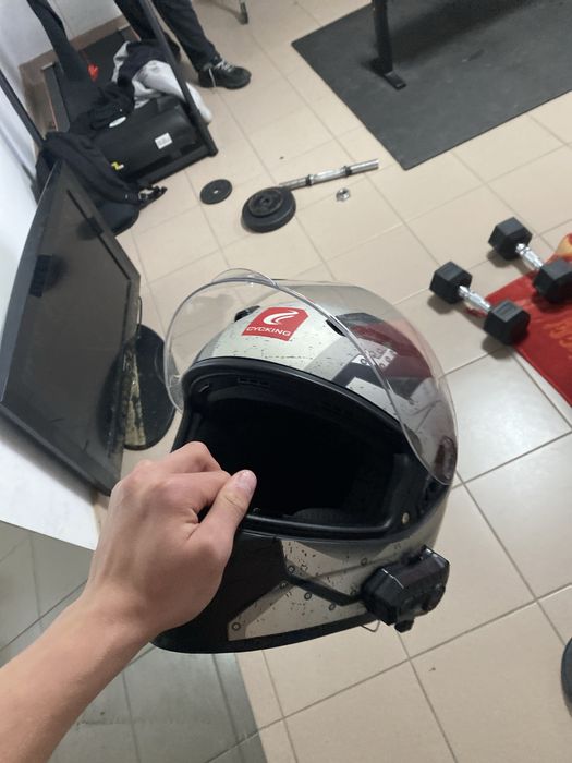 kask na junaka 906