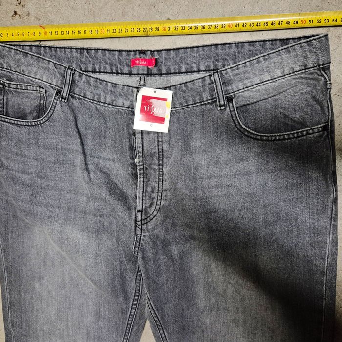 Calcas de ganga Denim novas n 48 n 50  n 52
França 
Novas por estrear
