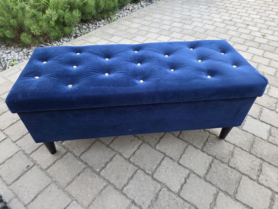 Siedzisko do pokoju z pojemnikiem na buty i ścianką