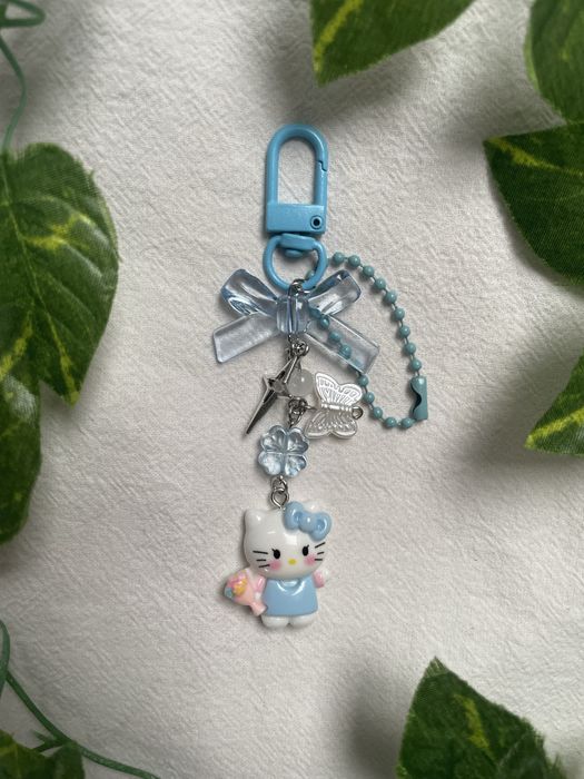 breloczek hello kitty