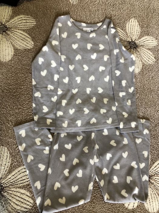 Піжама + теплі штани + шапочка на дитину 8-9 років