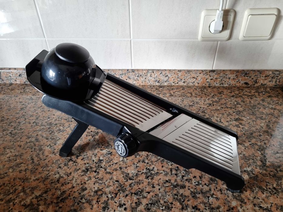 Máquina de cortar legumes