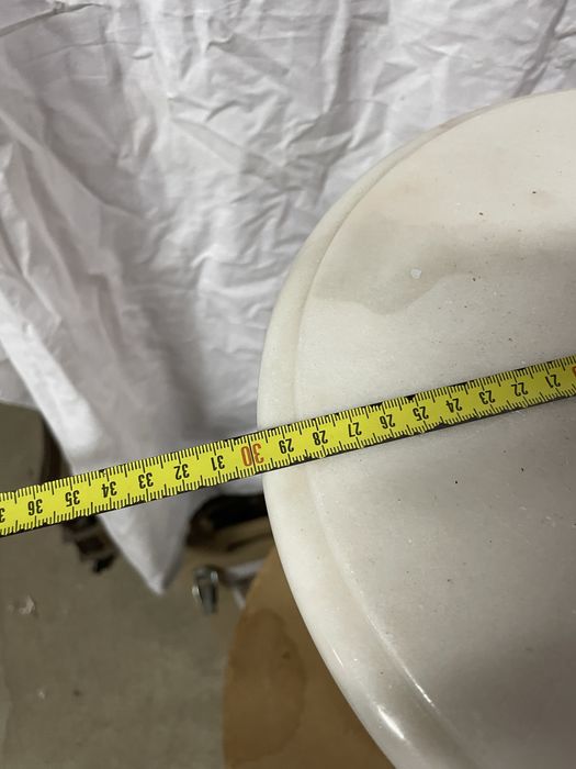 Mesa de Apoio em Marmore