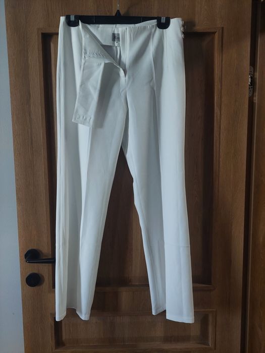 Spodnie damskie szerokie biale r.40