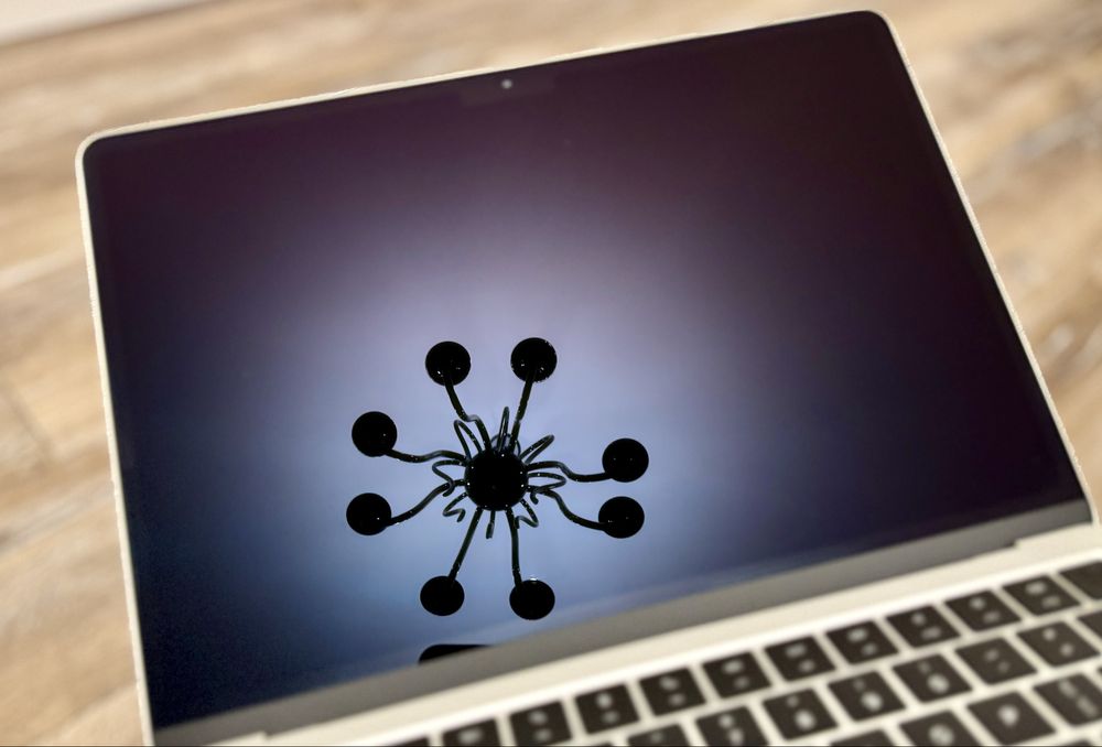 MacBook Air M2 8gb ssd256 - 2022 рік