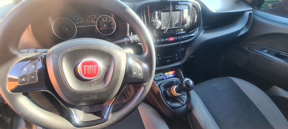 fiat DOBLO MAXI власник