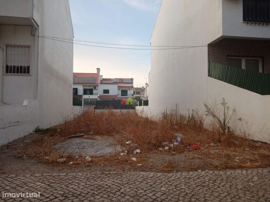 Terreno p/ construção de moradia, Vale da Amoreira, Baixa da Banheira