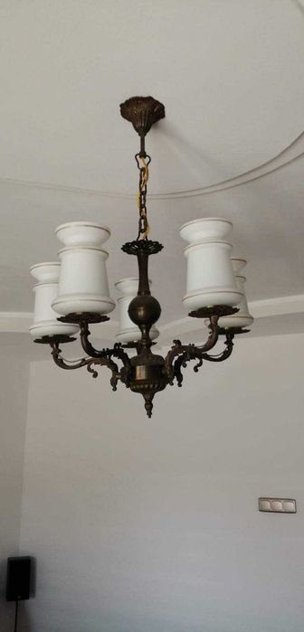 Żyrandol mosiężny