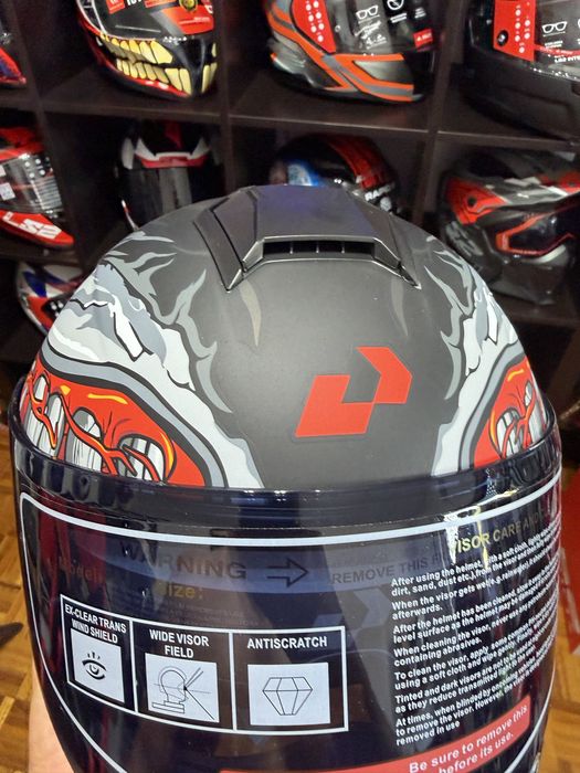 Capacete integral com lente dupla