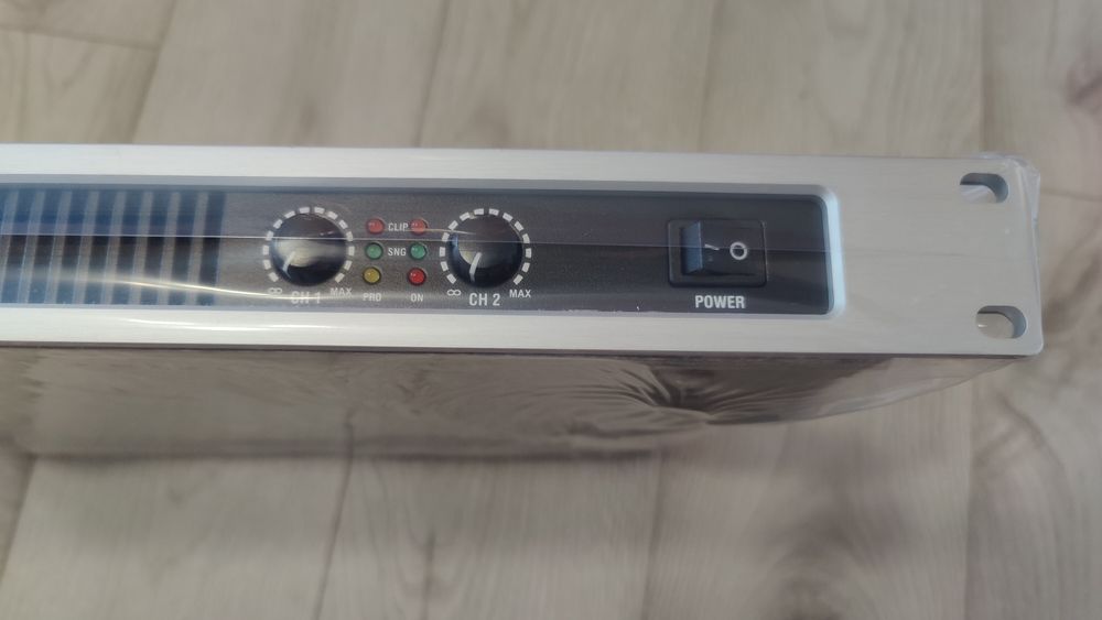 Цифровий підсилювач потужності DS-AMP DSP-550 (1150 Вт.)