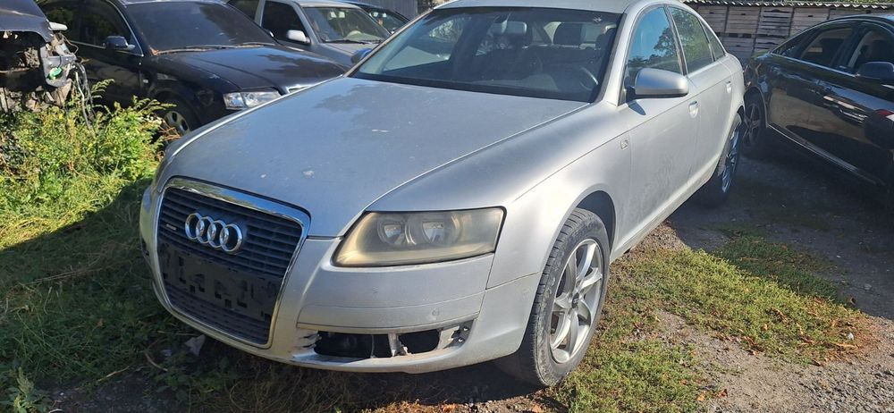 Крило Ауді А6С6.
