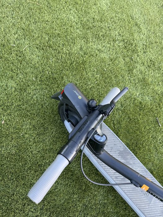 Segway Ninebot E2 — Trotinete Elétrica