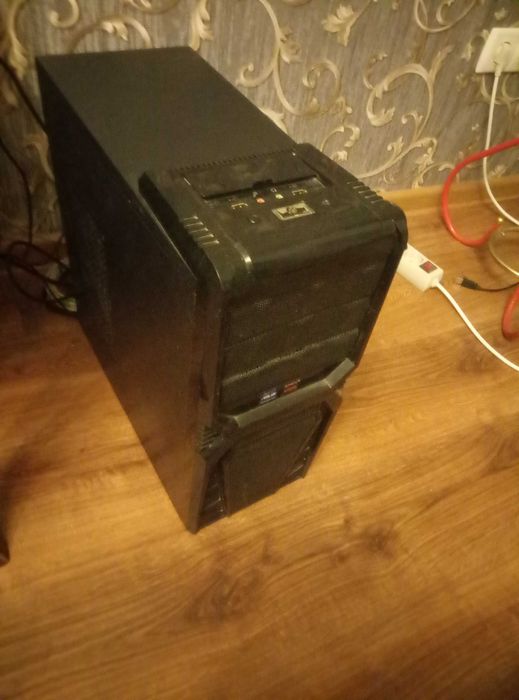 Продам  компьютер