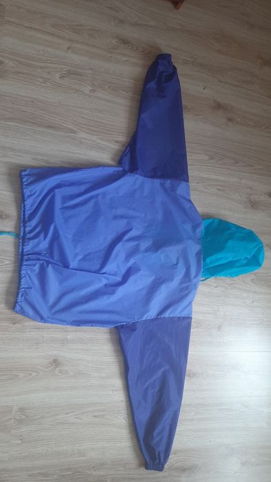 Продам  ветровки  р . L- Xl, XXL.