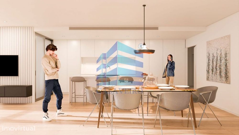 Apartamento T3 com 2 Lugares de Garagem São Bernardo