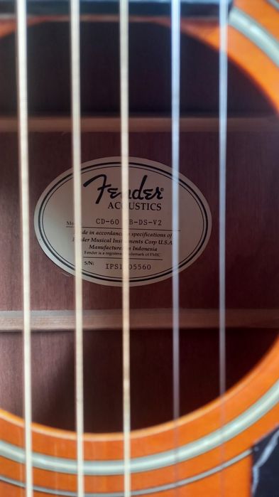 Fender CD-60 Sunburst