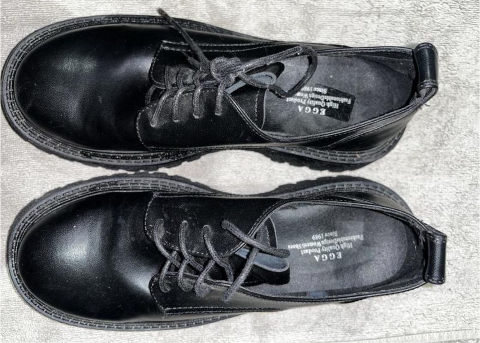 Натуральні шкіряні туфлі дербі