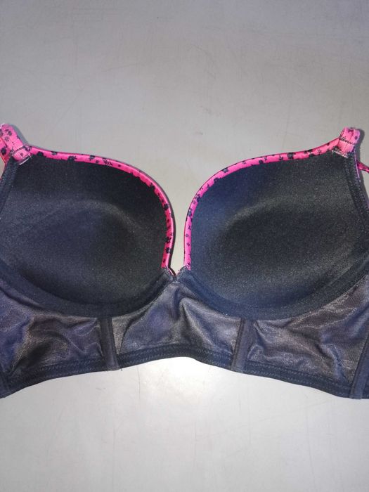 Бюстгальтер розовый с косточками