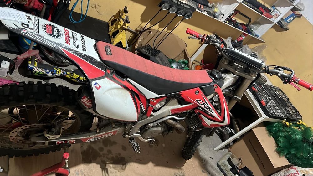 Honda crf 450  2009 matriculada