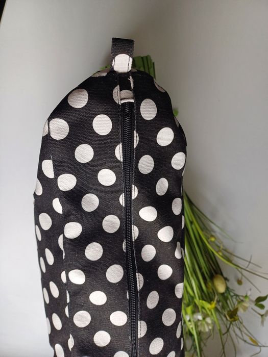 Czarny organizer w białe kropki do torebki O Bag Standard