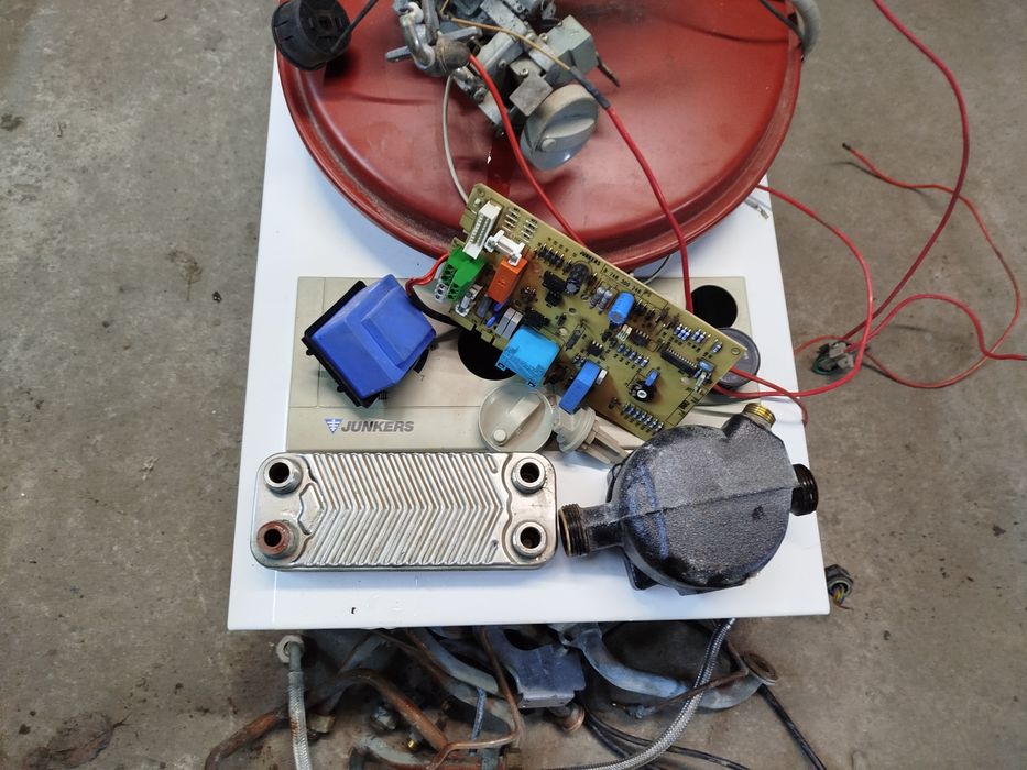 Junkers Bosh zw20kd котел запчастини zw23ke