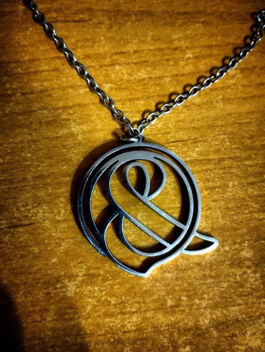 Кулон с рок группой Of Mice & Men (рок гурт OM&M)