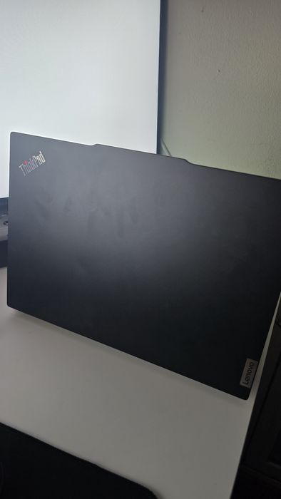 Lenovo ThinkPad E14 Gen 5 - Como Novo -Troco por Ps5 Pro