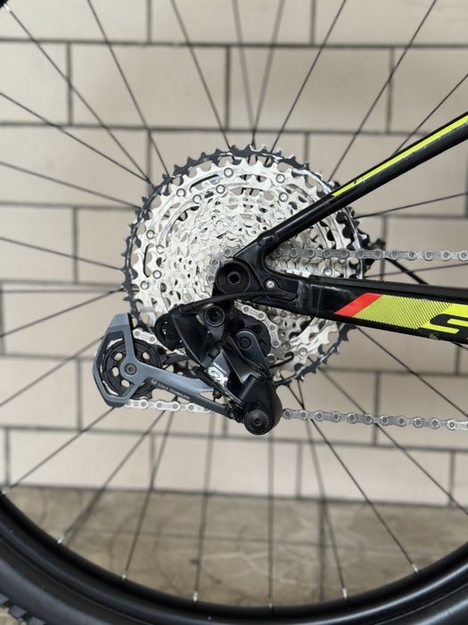Bicicleta BTT suspensao total Scott spark 920