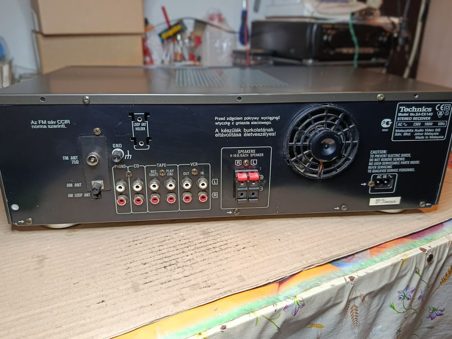 Amplituner stereo Technics SA-EX 140