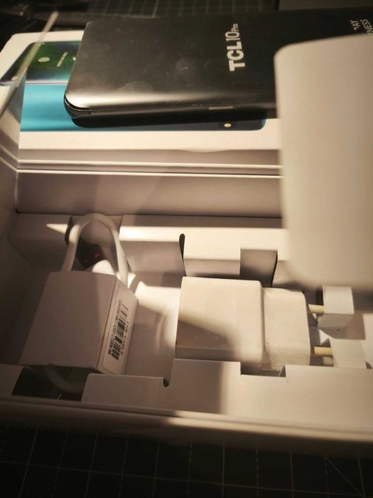 TCL 10 PRO smartphone in good condition and highly efficient63823839094145123