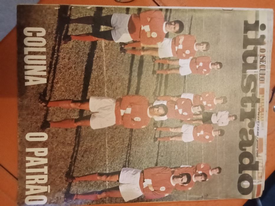 Revista sobre o Benfica