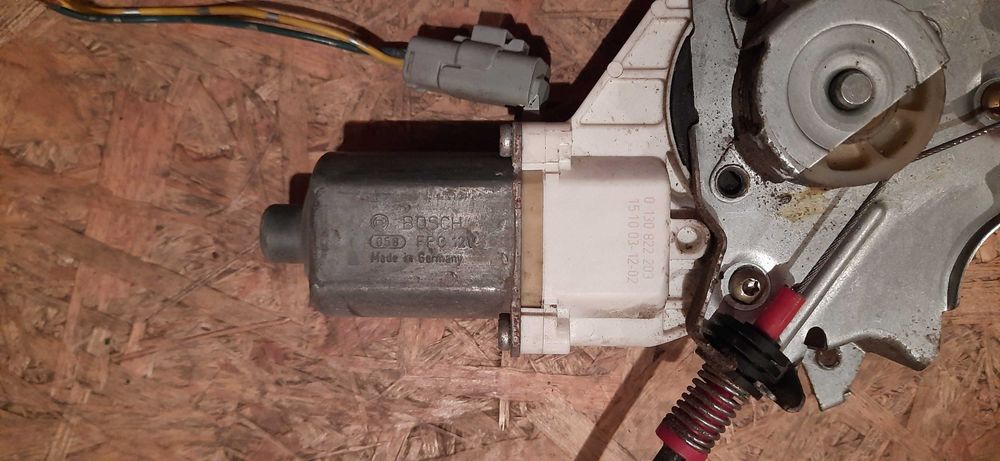 Nissan Micra k12 lusterko prawe, lewe, mechanizm szyby, zamki