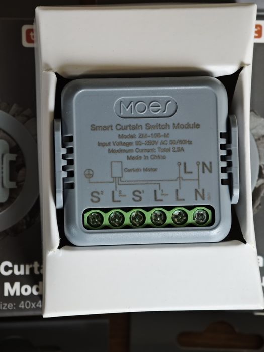 Módulos Zigbee Moes – Smart Curtain Switch (ZM-108-M)