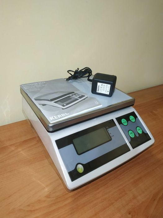Настільні цифрові ваги Kerbl