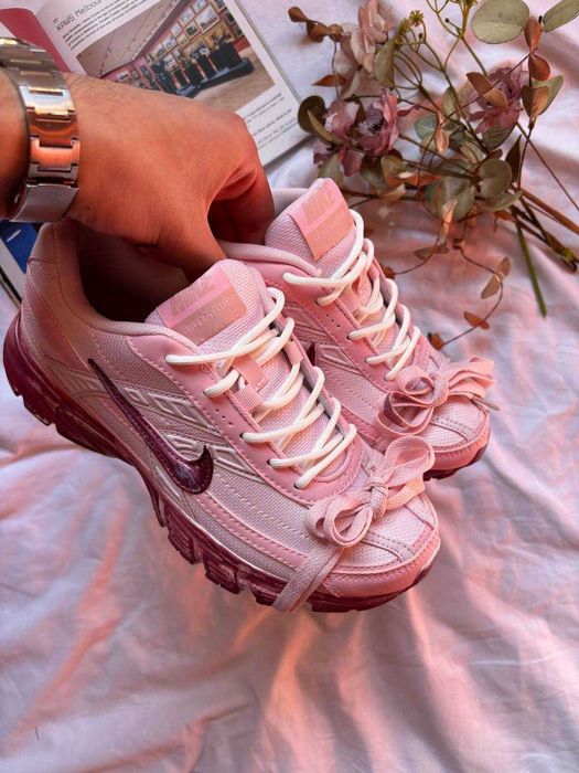 Nike Initiator Custom Pink