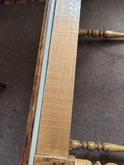 Столик журнальний. Ручна робота.