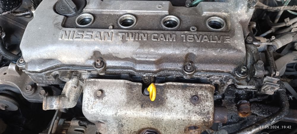 Двигун Ніссан санні n14 по запчастинах