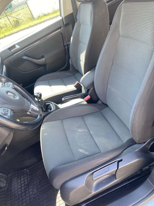 Volkswagen GOLF VI 4 Motion 6 BIEG 1.6 TDI