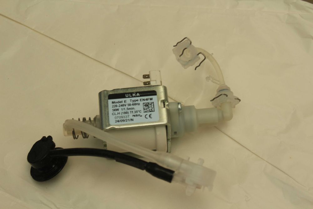 Máquina de café Krups  Nespresso Inissia  peças