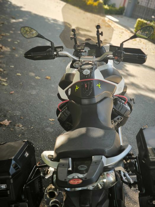 Moto Guzzi Stelvio 1200