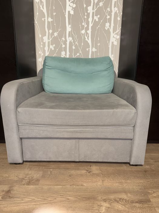 Розкладне крісло