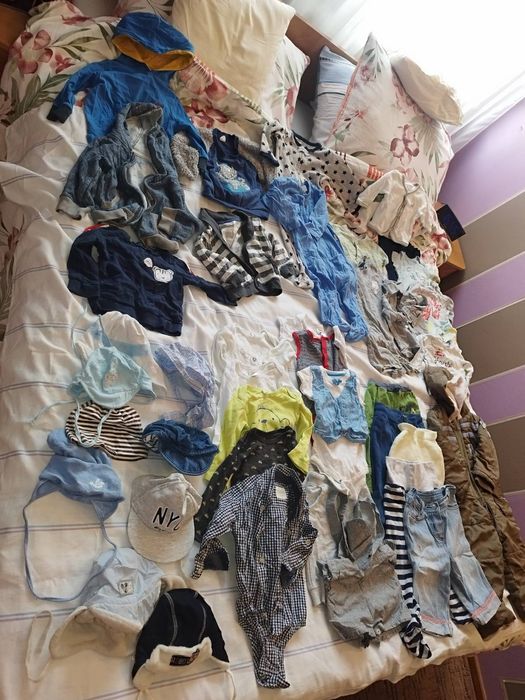 Mega Paka 40szt ubranek wyprawka 74-86 pajacyki body spodenki śpiochy