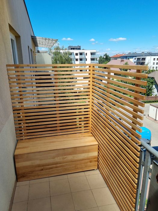 Nowoczesna donica balkonowa z pergolą skrzynia pergola balkon ogród
