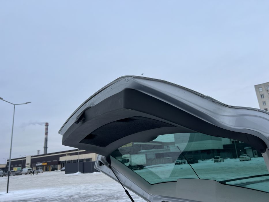 Volkswagen Passat B5 1.6MPI Пассат Б5+