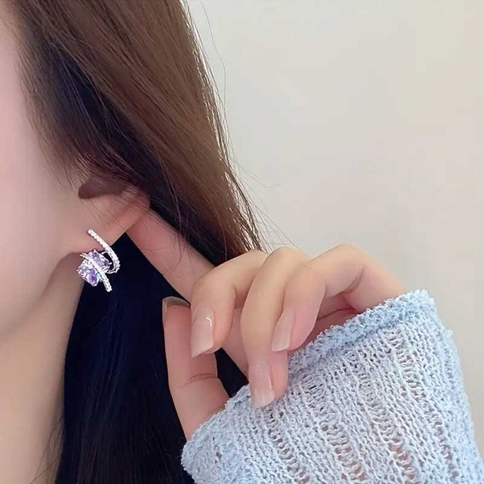 Элегантные   сережки из кристаллов   Aurora Kiss