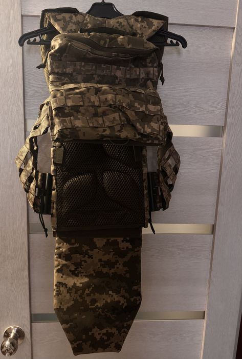 Плитоноска тактическая