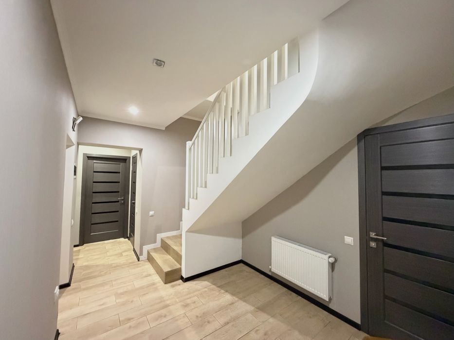 3 кімнатна квартира у новобудові на Вишенці !