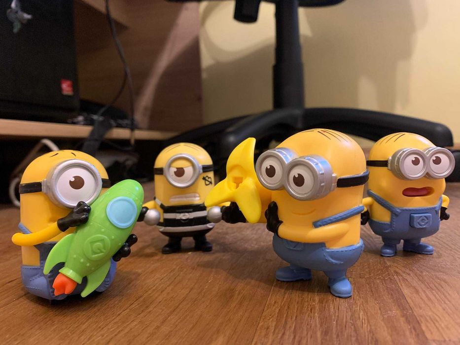 Figurki Minionków